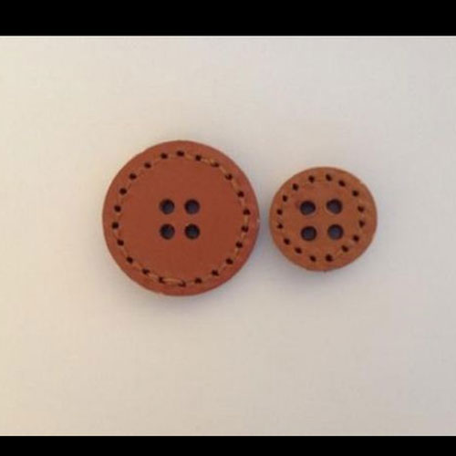 REAL SUEDE LEATHER BUTTON & TOGGLES